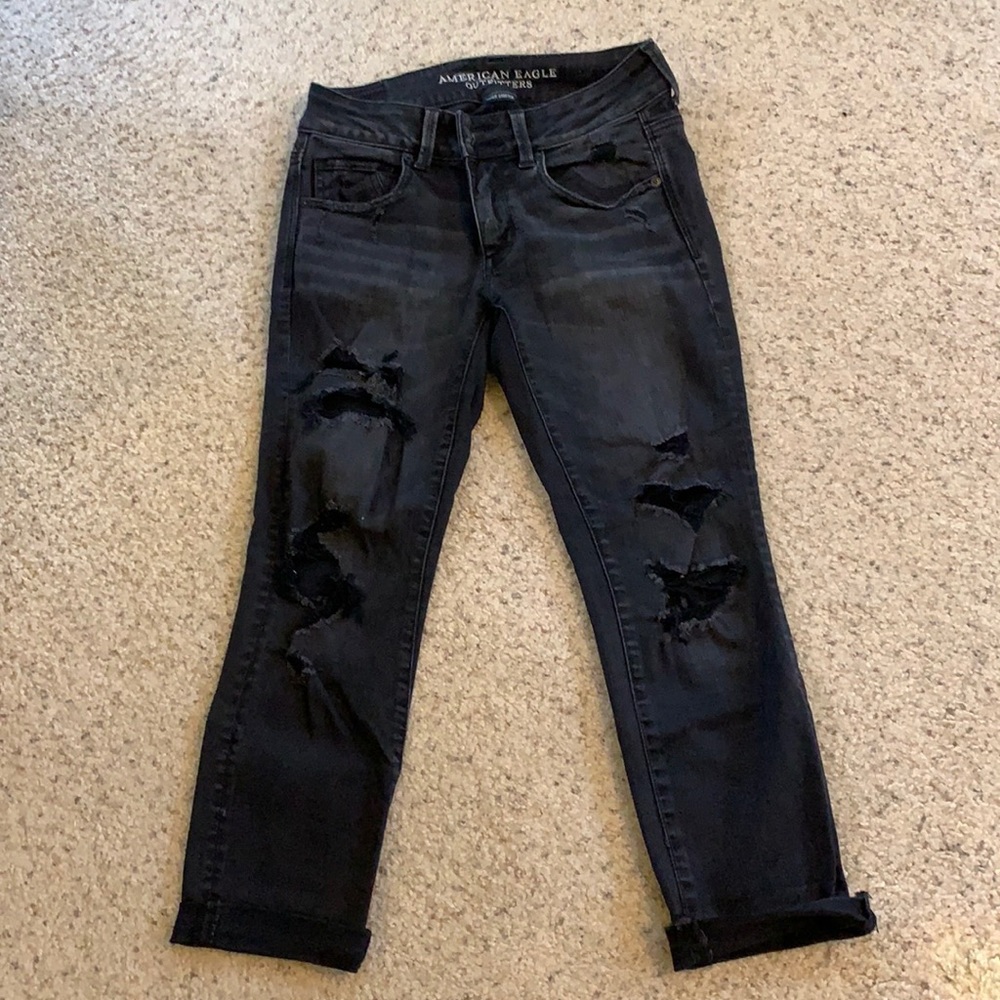 American Eagle cropped ripped jeggings
